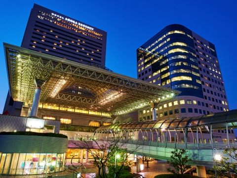 酒井亞格拉麗晶酒店